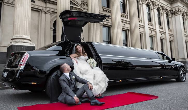 Stretch Limousine — Classic stretch limo for hire in New York