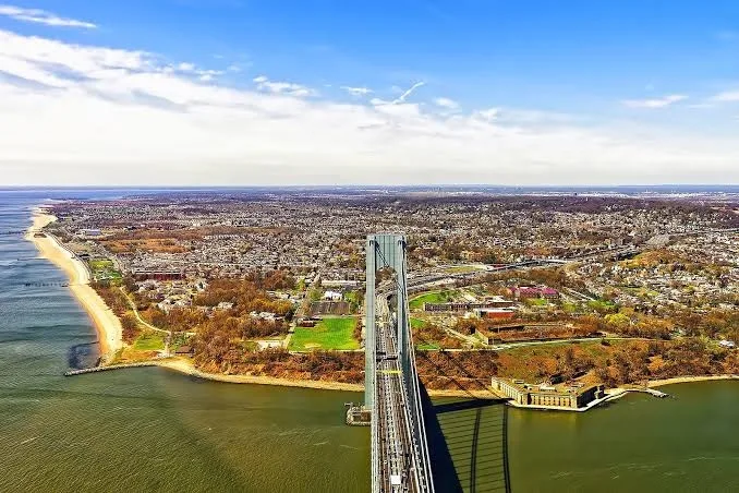 Connecticut — luxury car service area